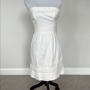 White House Black Market Strapless‎ White Dress Sz 2